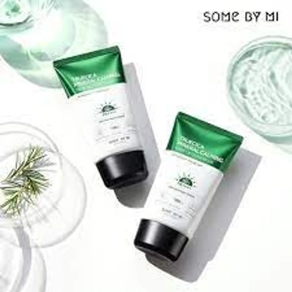 Some By Mi Truecica Mineral Calming Tone-Up Suncream SPF50+ PA++++ 50ml