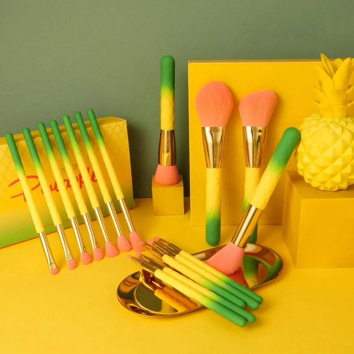 Docolor New Pineapple 16pc Brush Set