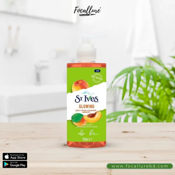St.Ives Daily Facial Cleanser