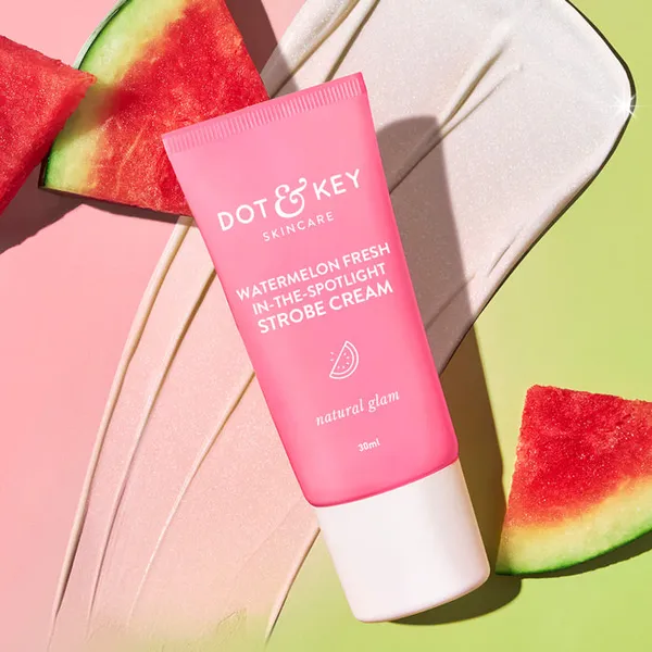 Dot & Key Watermelon Fresh In - The - Spotlight Strobe Cream (Moisturizer + Highlighter) Watermelon - Natural Glam 30ml