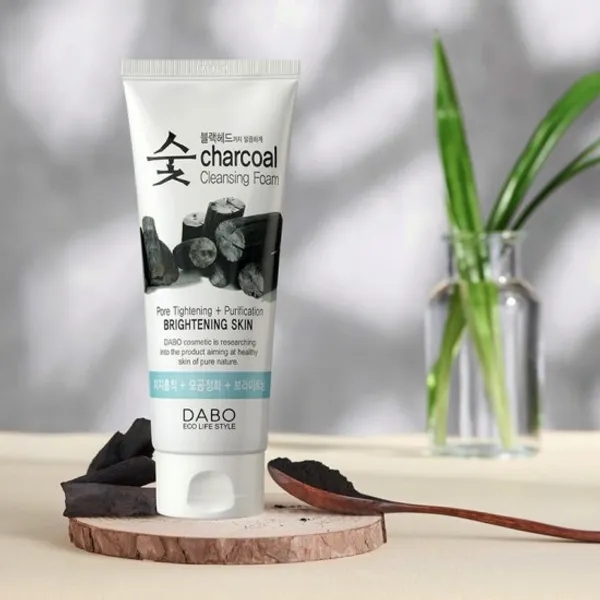 DABO Activated Charcoal Cleansing Foam 150ml