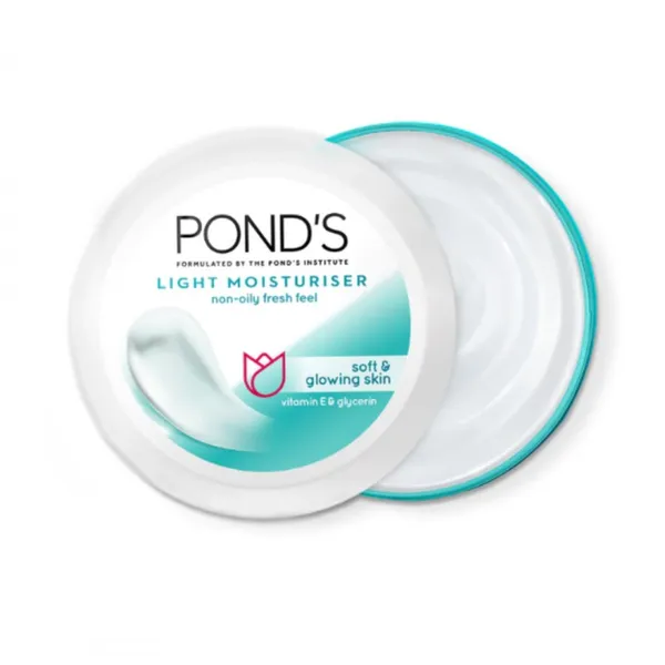 POND'S Light Moisturiser Non-Oily Fresh Glowing Skin - 25ml