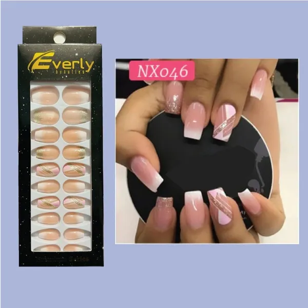 Everly fake Nail Black Box