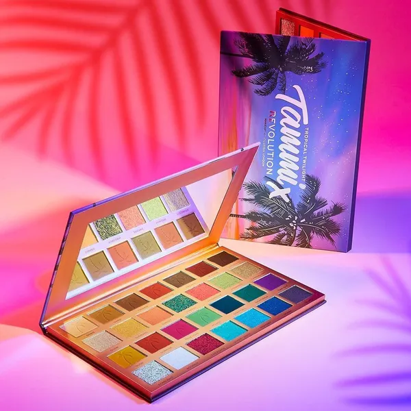Revolution Tropical Twilight Collection-Eyeshadow Palette X Tammi-28 Color