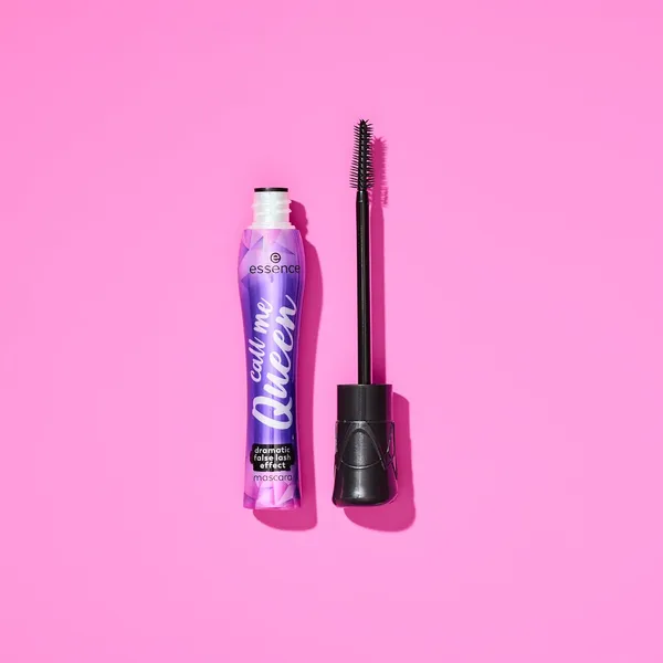 Essence call me Queen Dramatic False Lash Effect Mascara