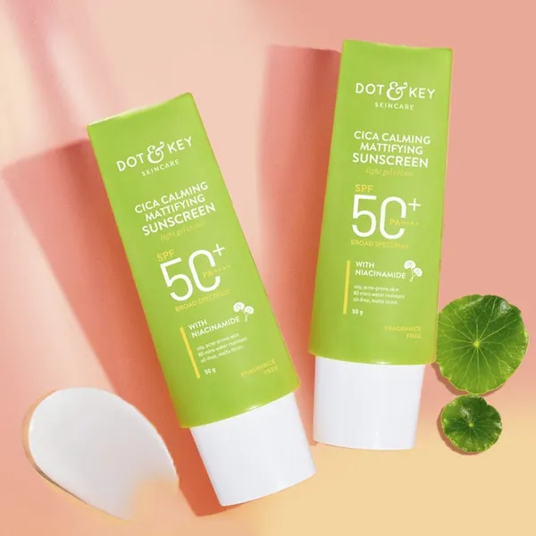 Dot & Key CICA Calming Mattifying with NIACINAMIDE Sunscreen SPF 50+ PA+++ - 50g
