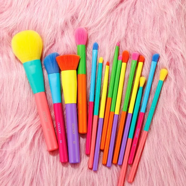 Docolor Dream of Color-15 Pieces Colorful Makeup Brush Set
