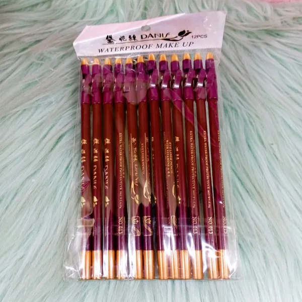 DANIF Waterproof Eyeliner Pencil with Vitamin A & E NO.013