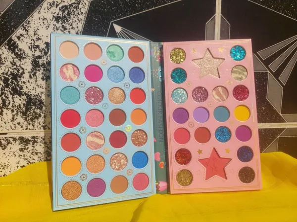 Romanky The Starry Sky 50 Color Eyeshadow Palette